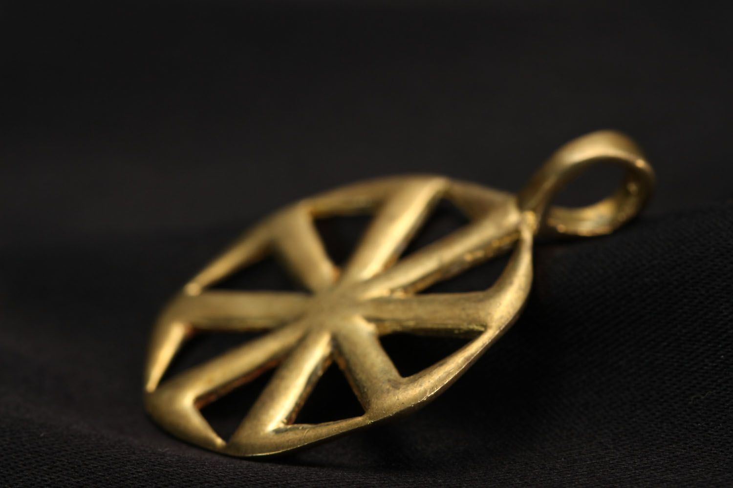 Bronze pendant on a chain Kolovrat photo 3