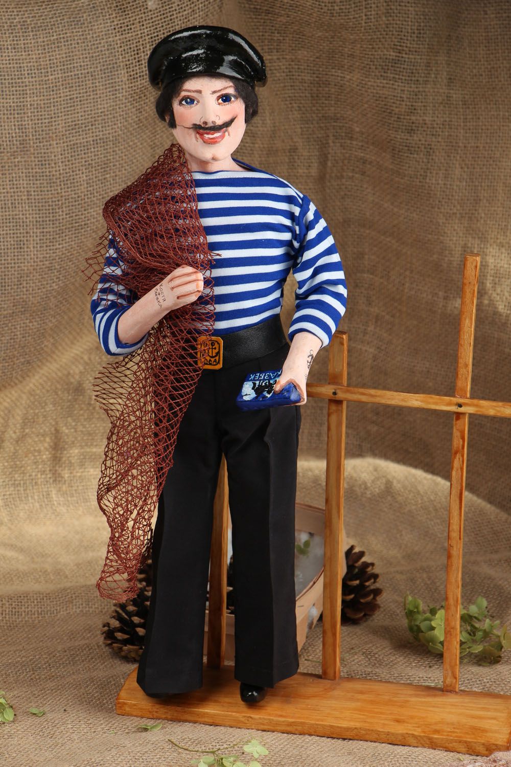 Интерьерная кукла ручной работы Костя-морячок фото 4