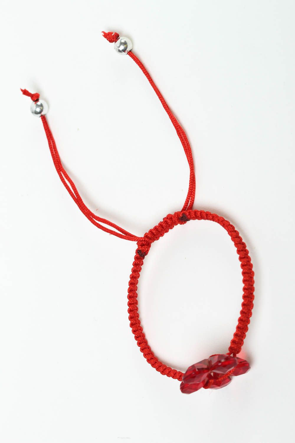 Bracelet rouge Bijou fait main en fils de nylon avec fleur Cadeau pour femme photo 2