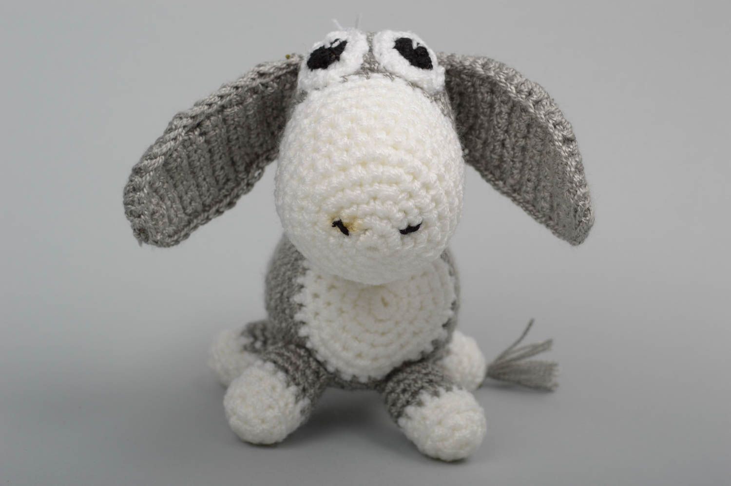Peluche âne gris Jouet fait main tricoté au crochet en coton Cadeau pour enfant photo 2