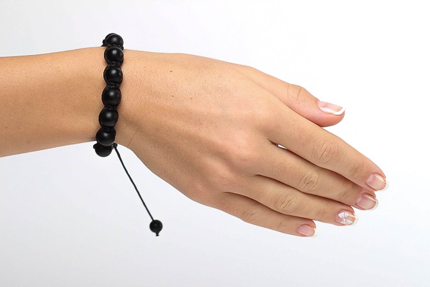 Bracelet noir fait main Bijou fantaisie en shungite Accessoire original femme photo 5