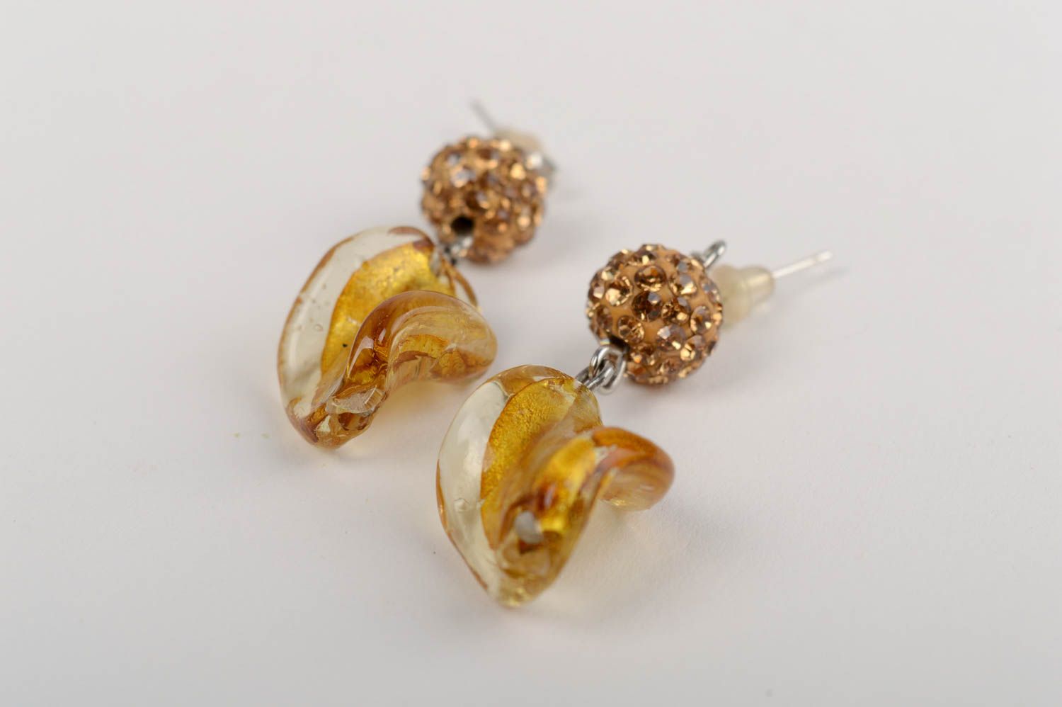 Beautiful unusual Venetian glass stud earrings of gold color photo 3