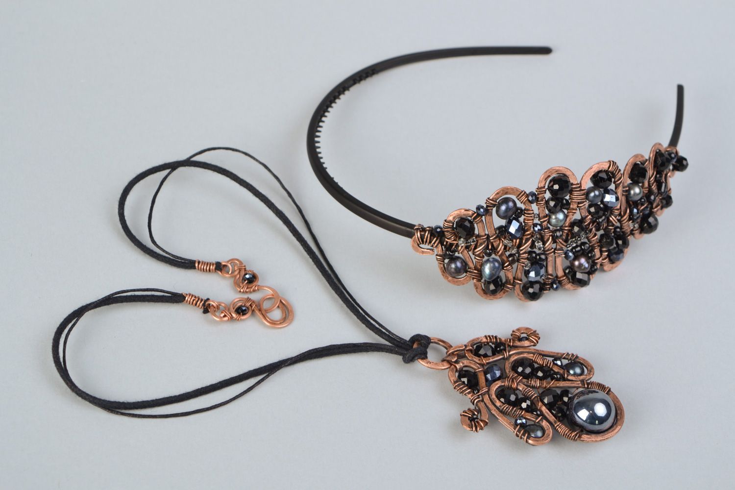 Handmade jewelry set wire wrap copper pendant and headband with fresh-water pearls photo 1