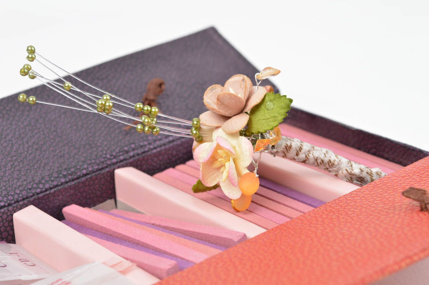 Bouquet de Fleurs artificielles fait main en papier et perles Déco maison photo 1