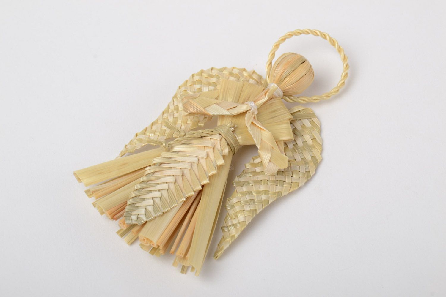 Интерьерная подвеска плетеная из соломы ручной работы Ангел-хранитель эко-декор фото 3