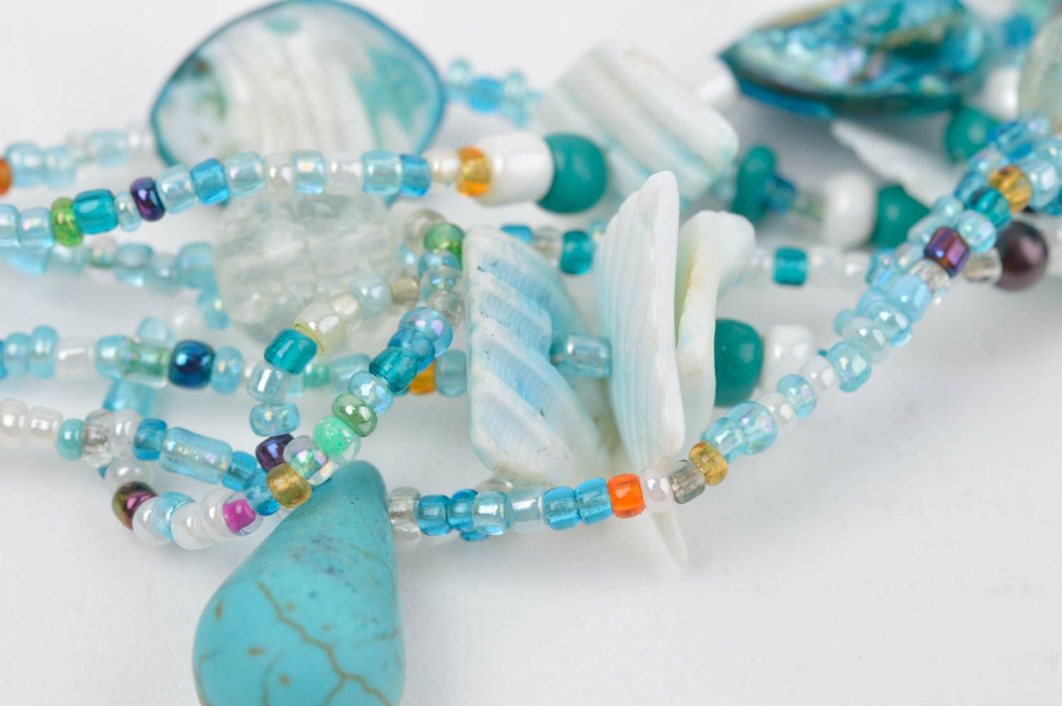 Collier perles de rocaille Bijou fait main Accessoire pour femme bleu design photo 4