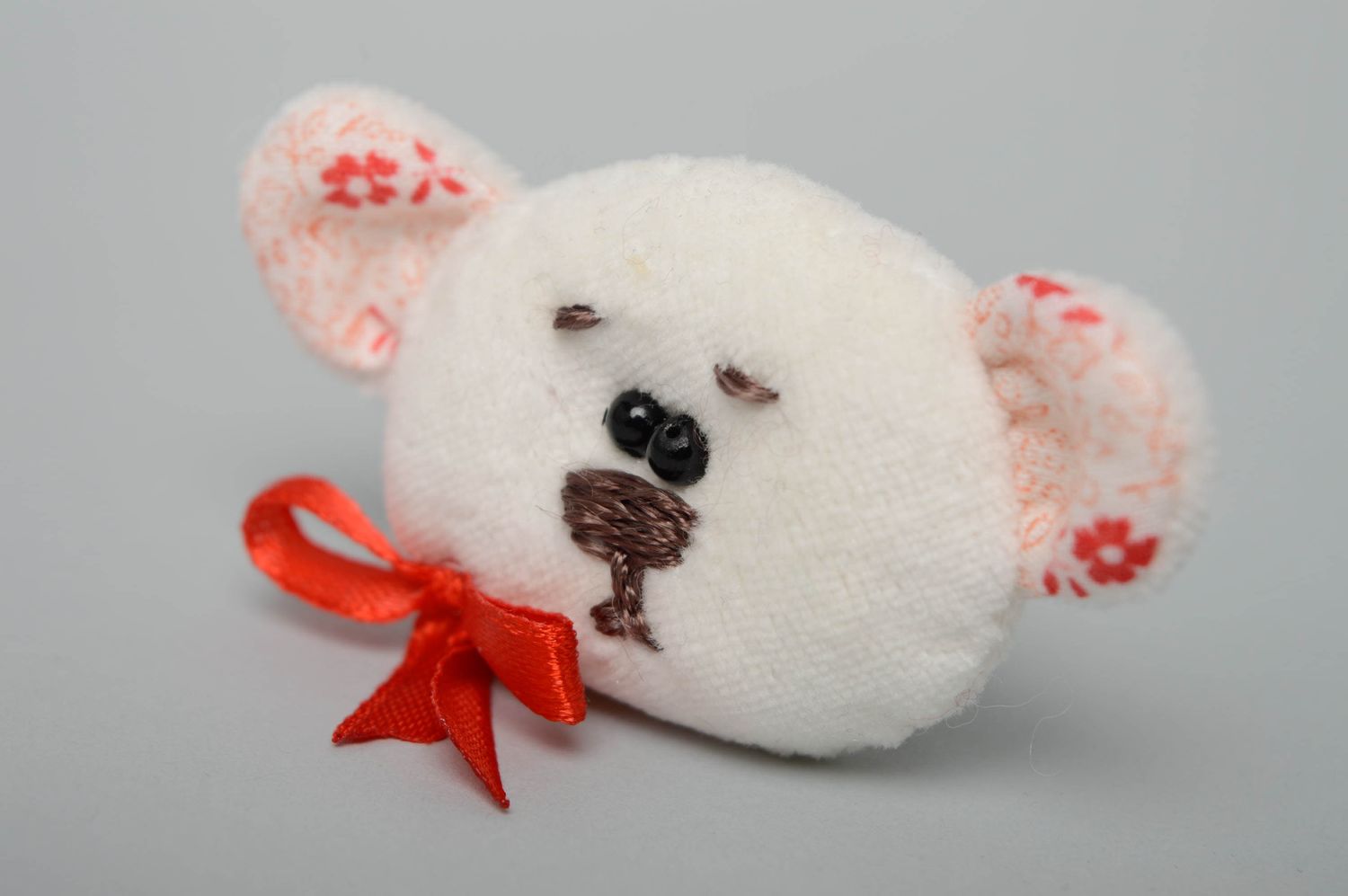 Handmade fabric brooch Polar bear photo 1