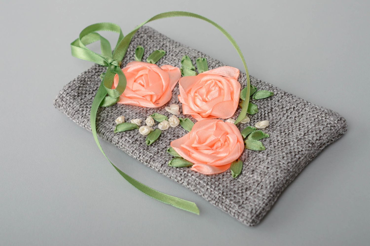 Fabric phone case with flowers made of satin ribbons photo 1