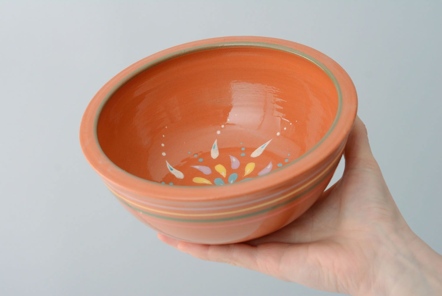 Deep ceramic dish photo 4