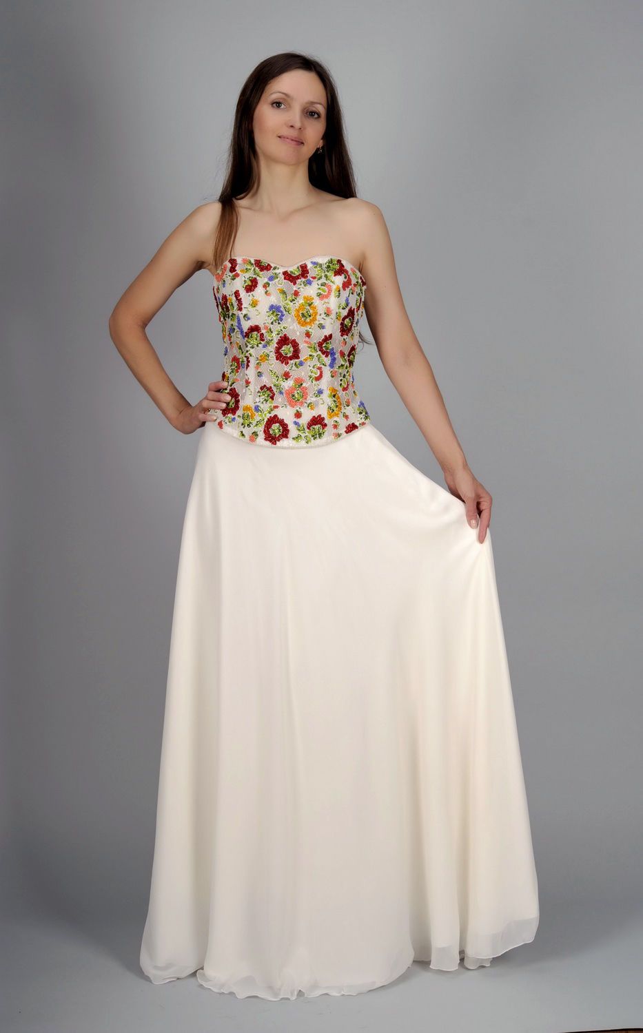 Wedding ensemble, embroidered with beads photo 2