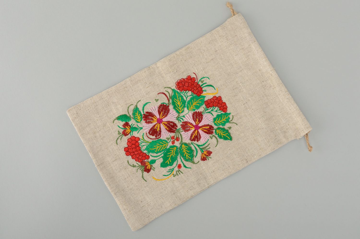 Handmade embroidered fabric gift bag photo 2