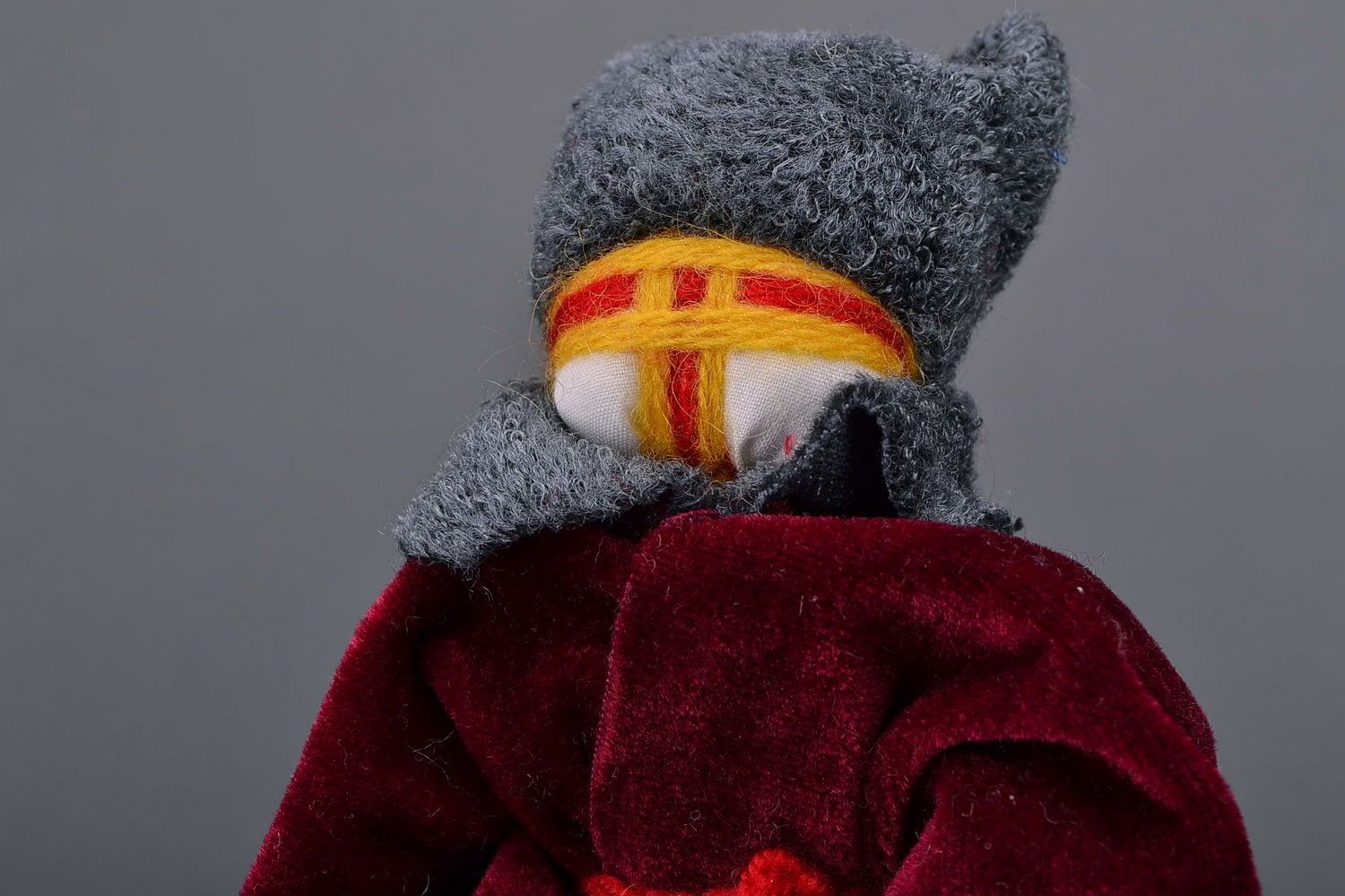 Bambola etnica di stoffa fatta a mano amuleto talismano da uomo giocattolo slavo foto 1