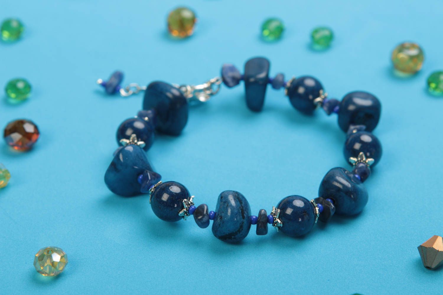Bracelet en pierres naturelles sodalite lazulite et perles de rocaille fait main photo 1