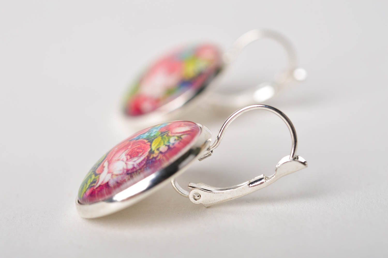 Runde Blumen Ohrringe handmade Designer Schmuck Accessoire für Frauen Rosen foto 3