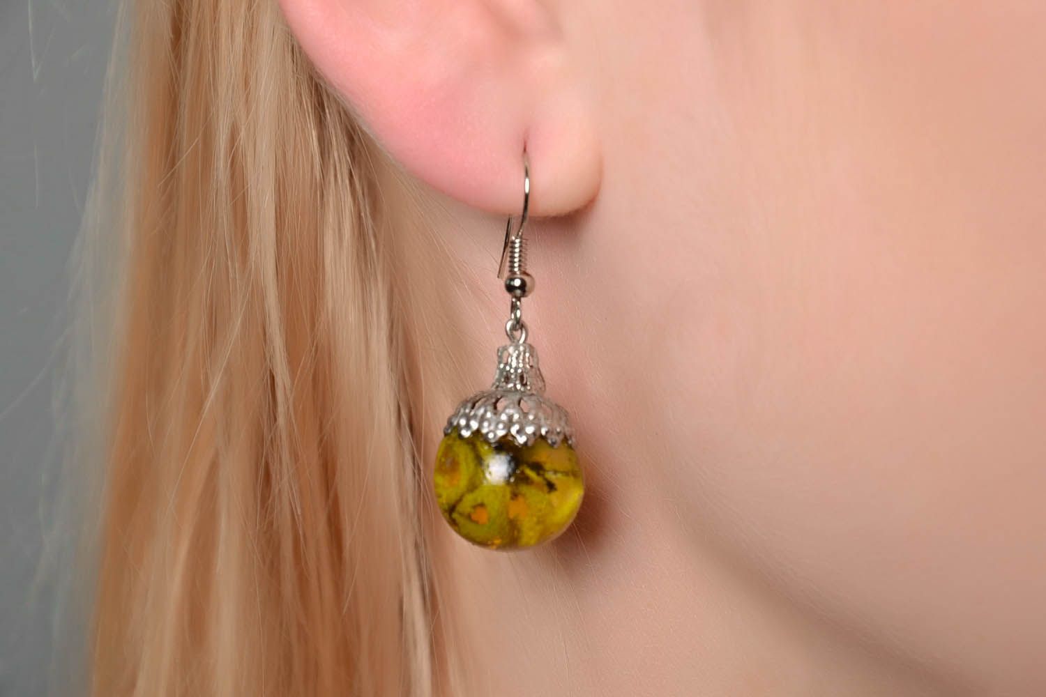 Earrings with natural flowers photo 4