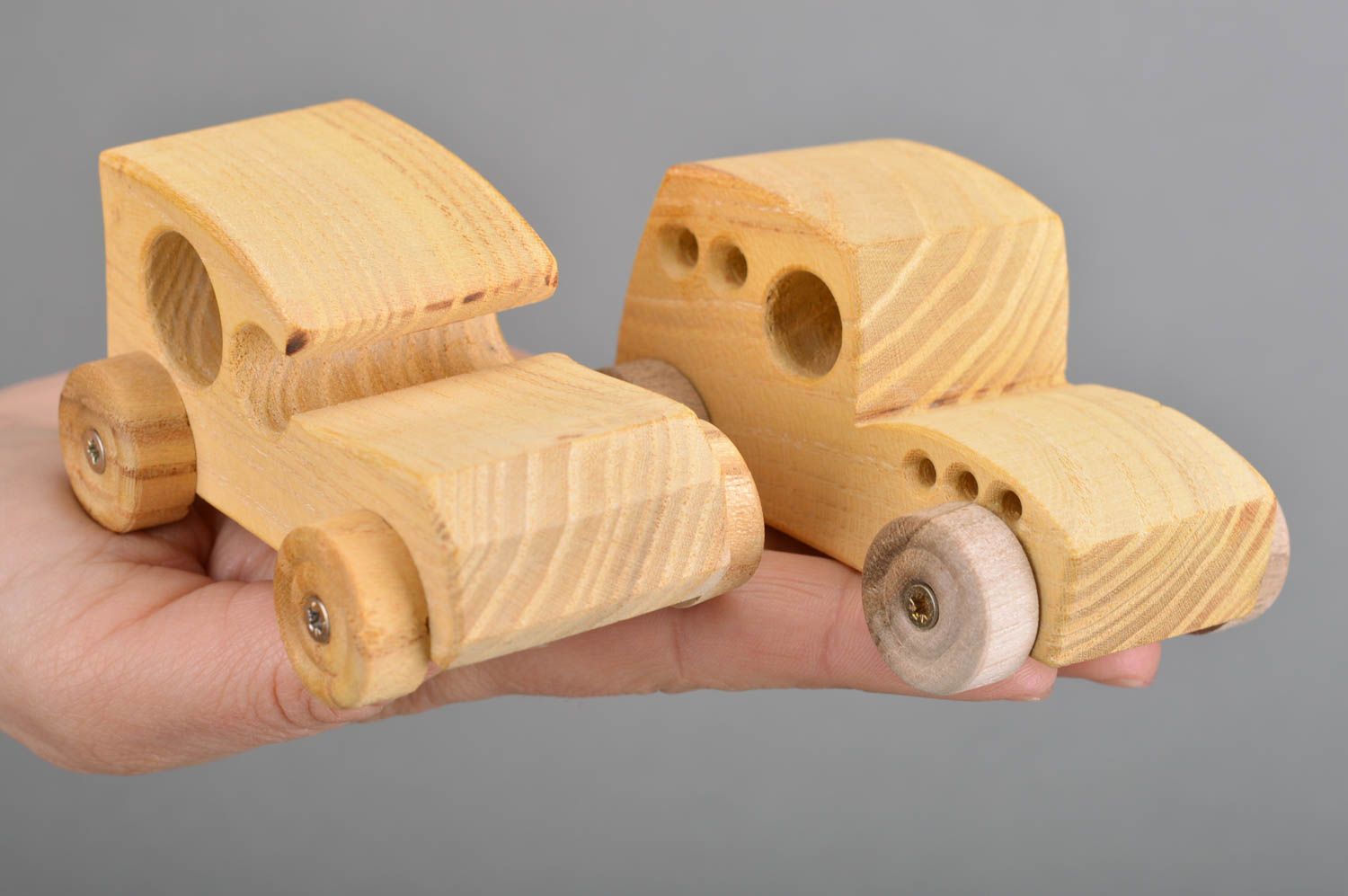 Set of 2 handmade beautiful children's wooden toys for boys Cars eco friendly photo 3