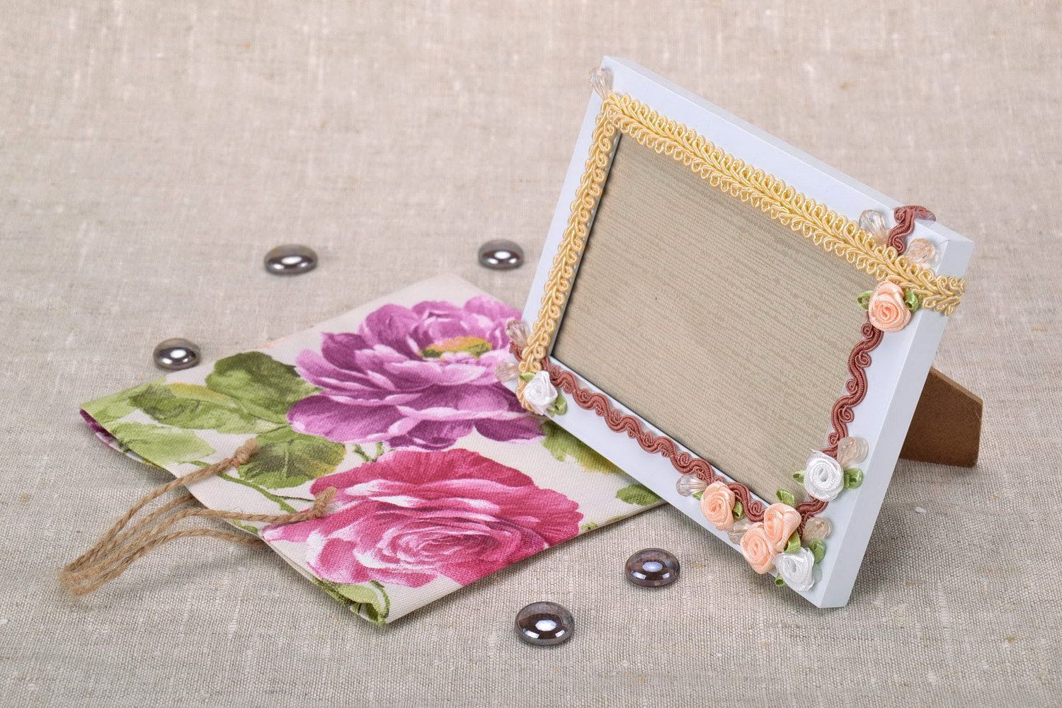 Plastic photo frame with package photo 5