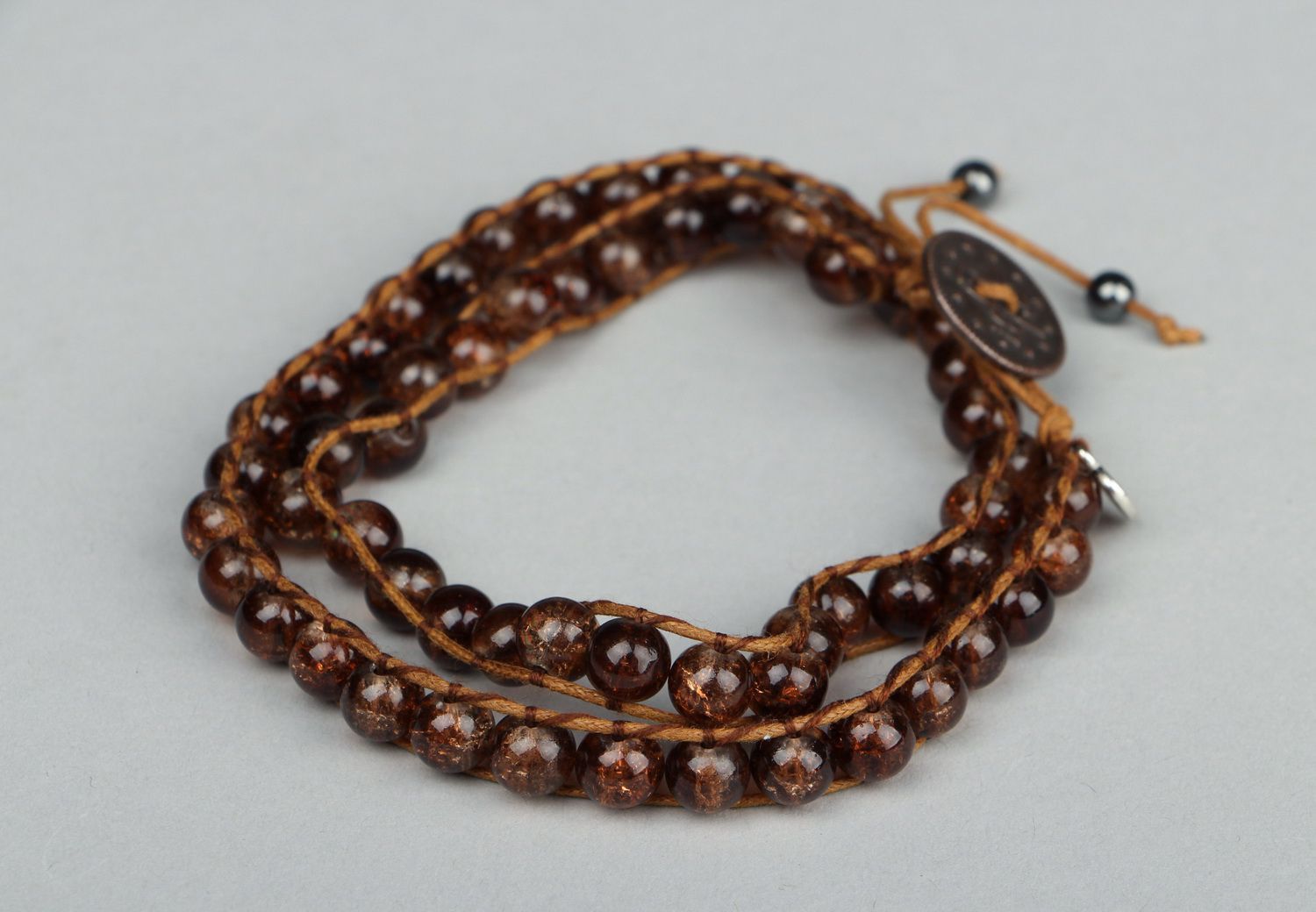 Bracelet en perles marron fait main photo 3