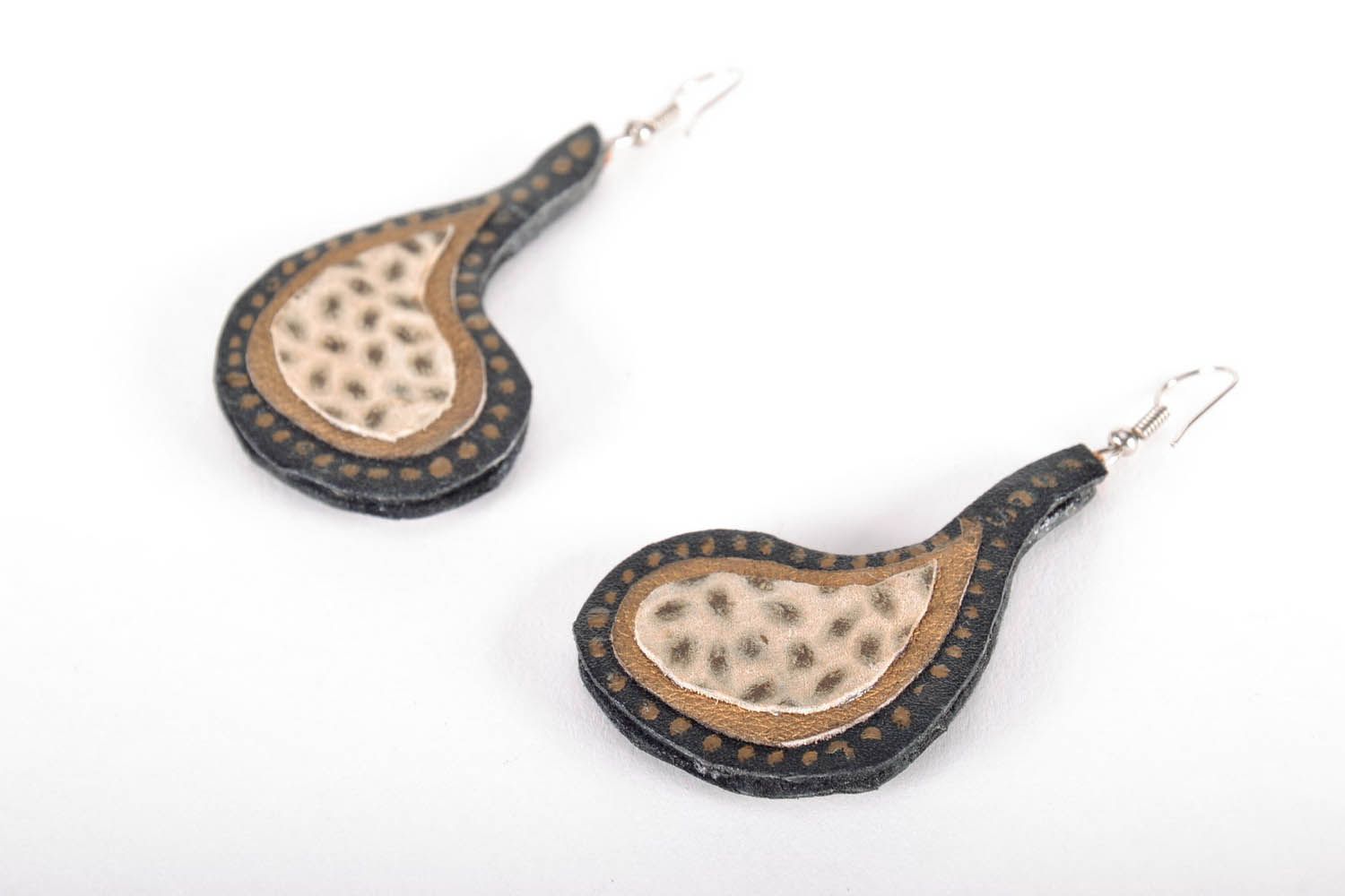 Earrings made of natural leather photo 1