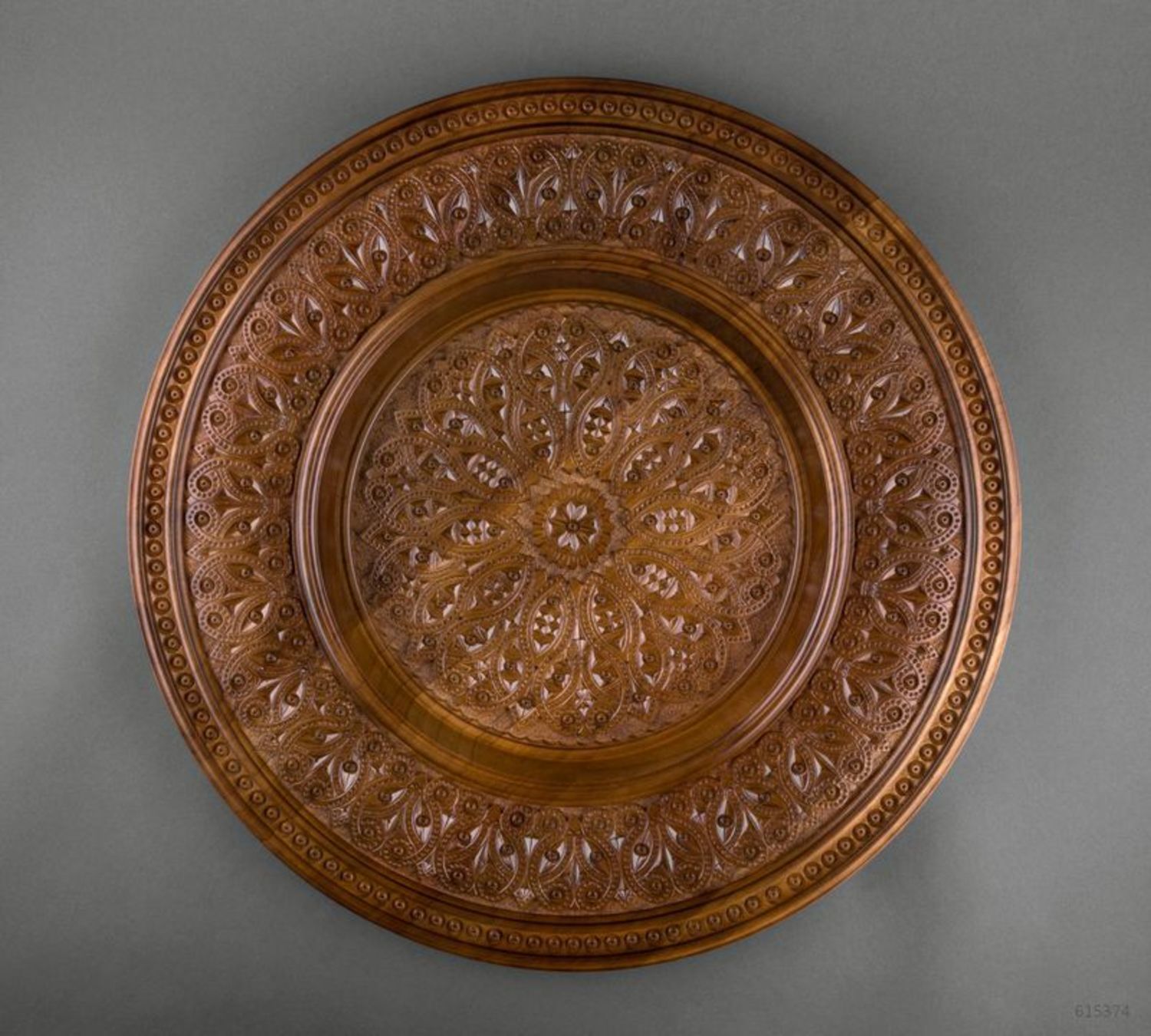 Beautiful carved plate photo 4