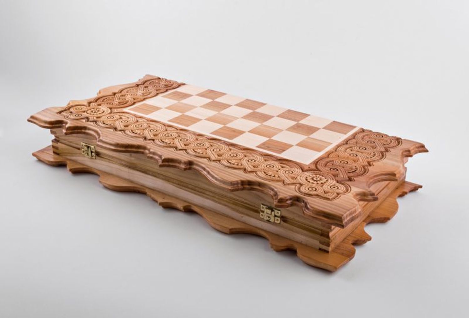 Set di giochi da tavolo fatto a mano “Scacchi, Dama, Backgammon” Set di legno
 foto 2