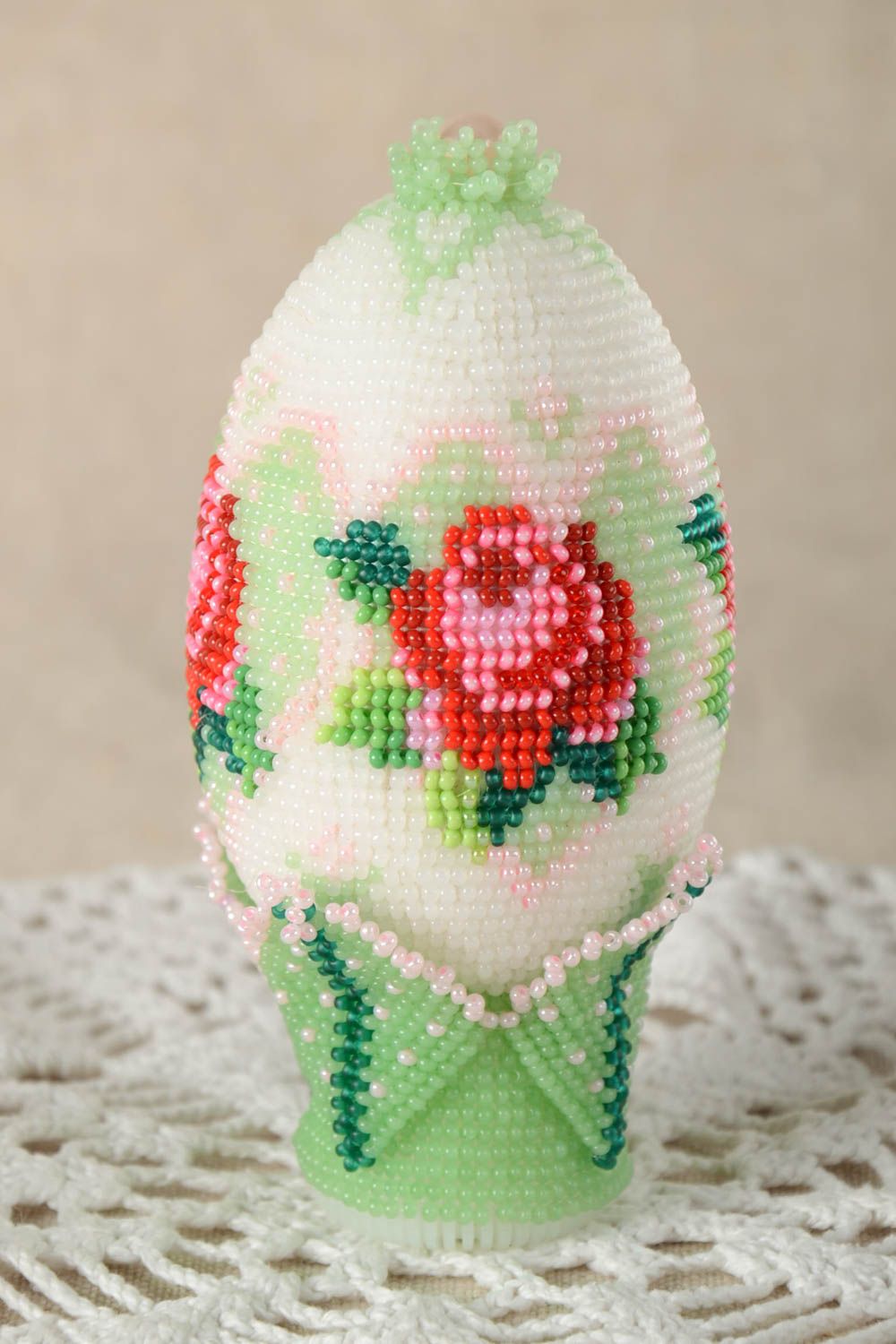 Декоративный элемент ручной работы яйцо из бисера предмет интерьера подарок  фото 1