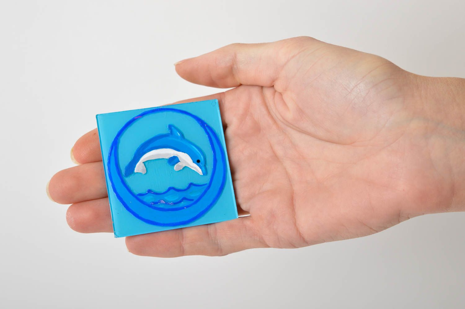 Handmade Plastik Magnet Deko Element Haus Dekoration mit Delphin ausgefallen foto 5
