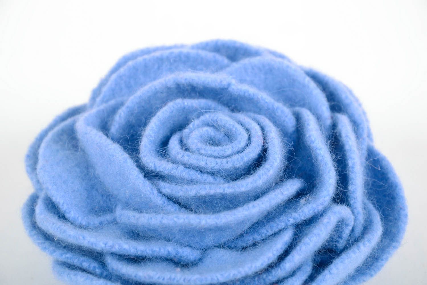 Broche de lã Rosa azul foto 3