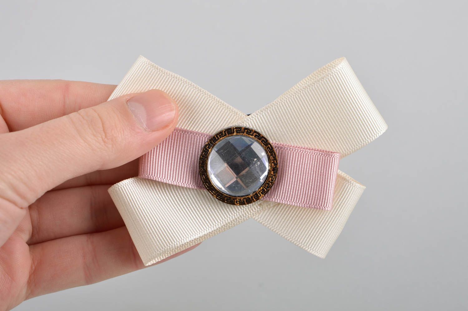 Broche hecho a mano de cintas accesorio de moda regalo original para mujer foto 5