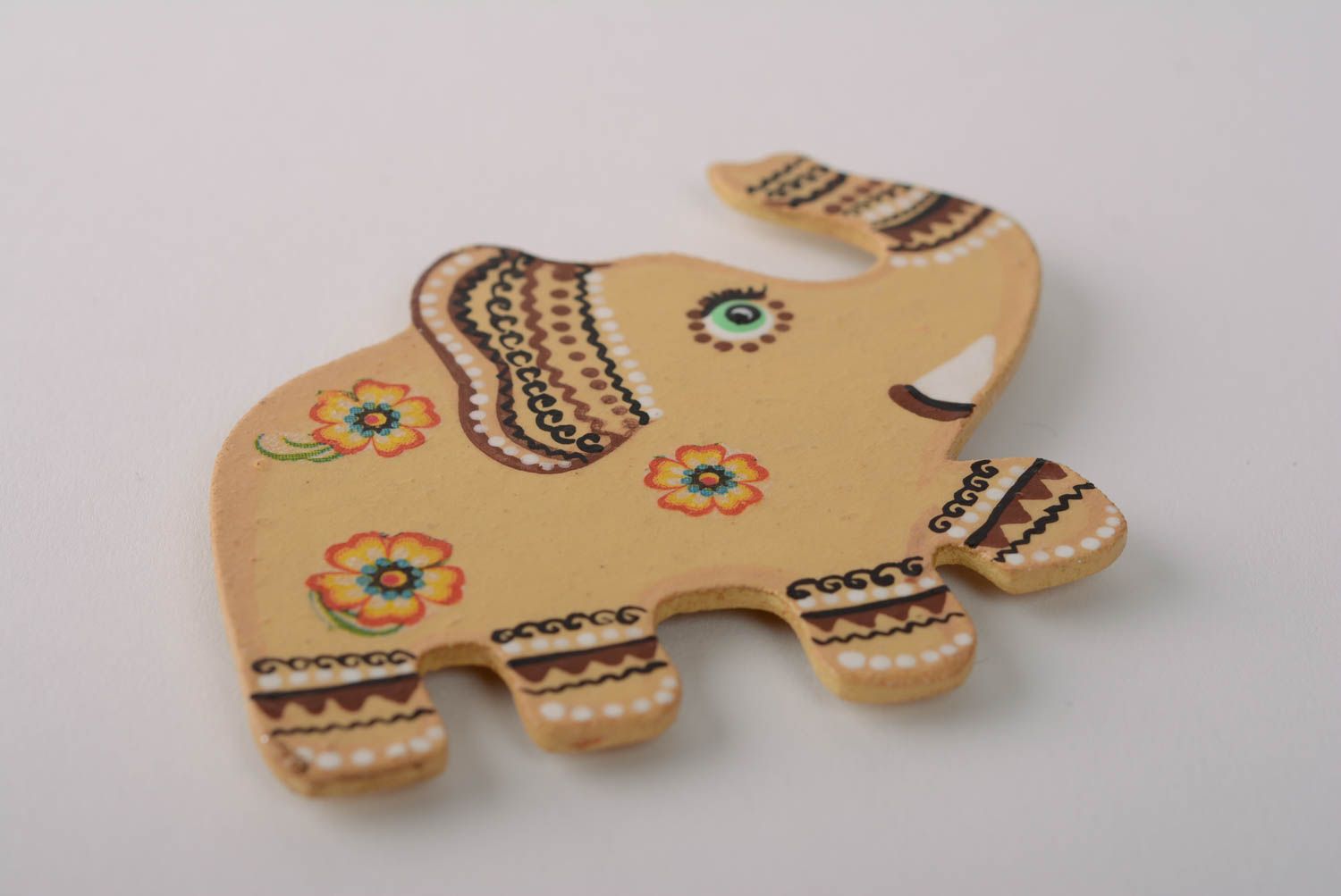 Handmade small decorative plywood fridge magnet painted with acrylics elephant photo 3
