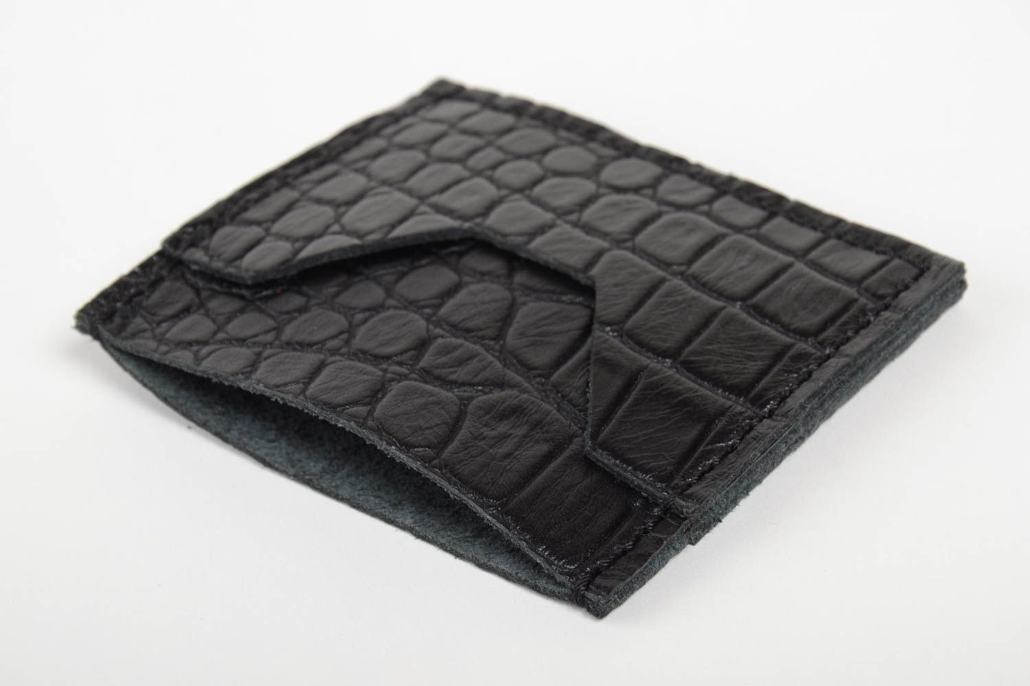 Маленький элегантный кошелек из натуральной кожи ручной работы черного цвета фото 5