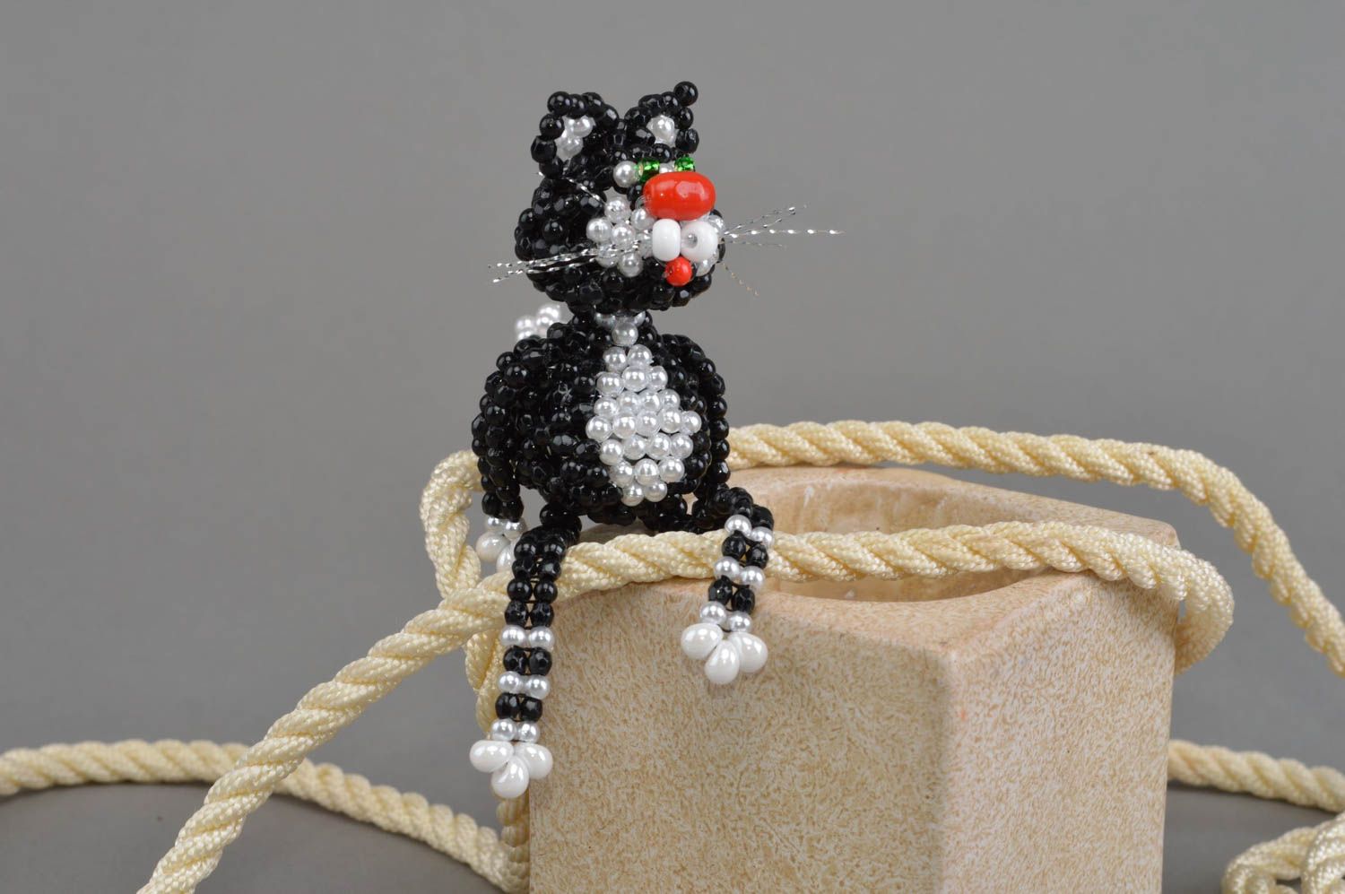 Handmade small collectible animal figurine woven of beads Black and White Cat photo 1