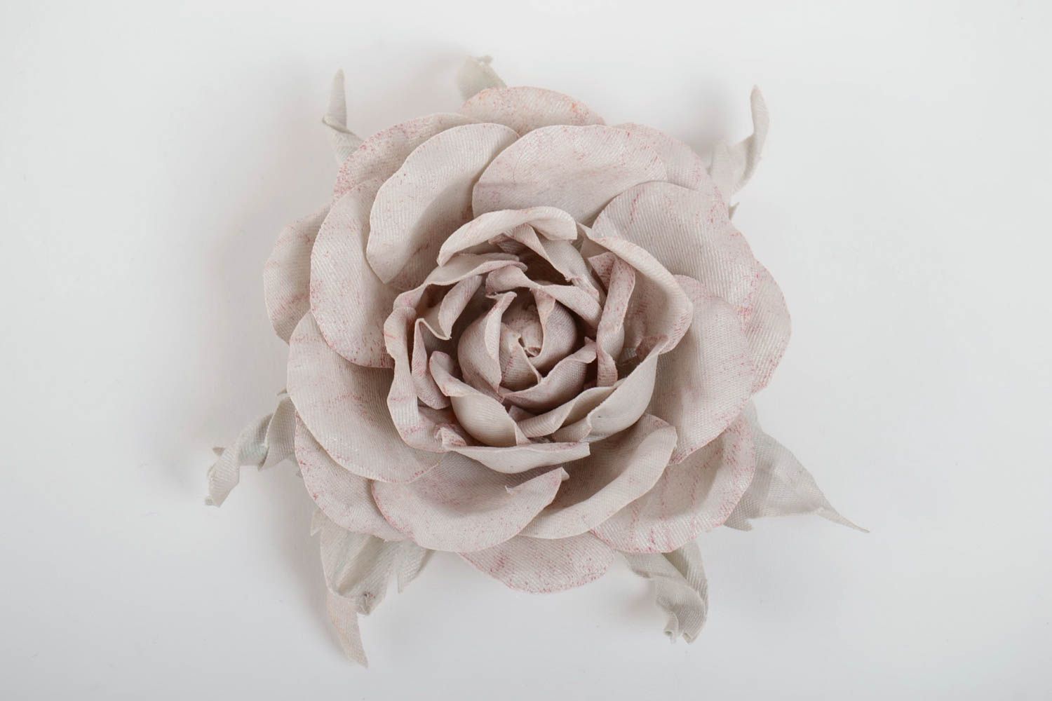 Брошь заколка из ткани бежевая красивая крупная стильная роза ручной работы фото 5