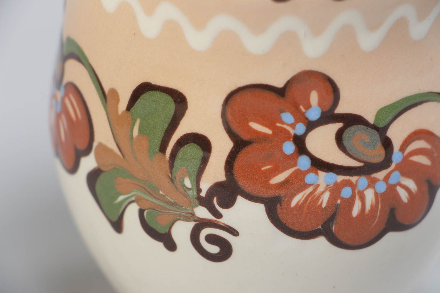 Petite tasse en céramique peinte blanc-brun faite main originale 25 cl photo 3