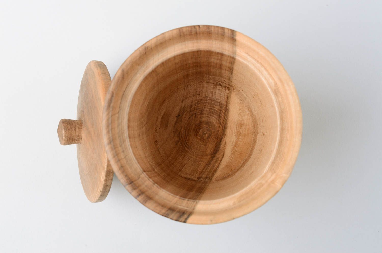 Солонка ручной работы деревянная посуда емкость для соли из дерева с крышкой фото 5