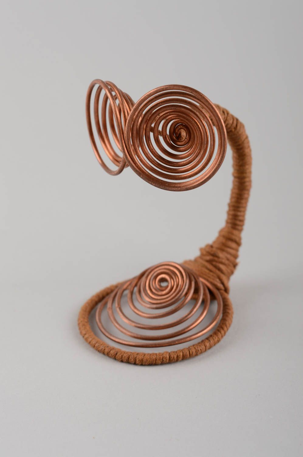 Figura decorativa de metal hecha a mano original lechuza de cobre para regalo foto 3
