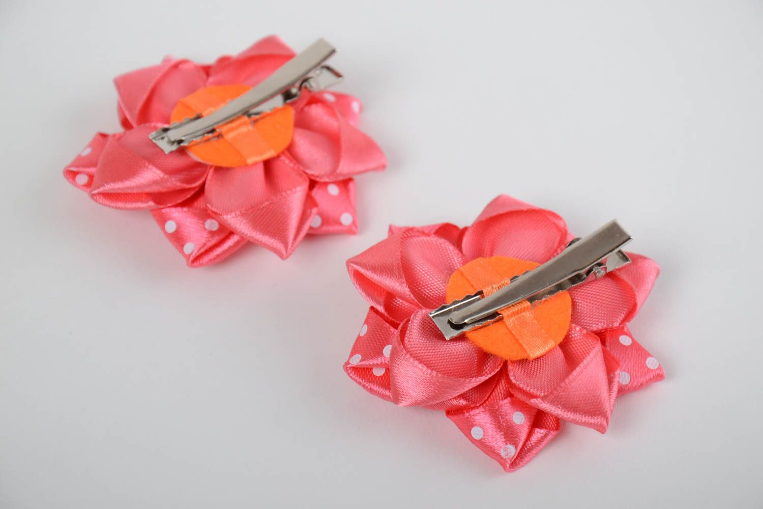 Beautiful children's handmade designer satin ribbon flower barrettes 2 pieces photo 3