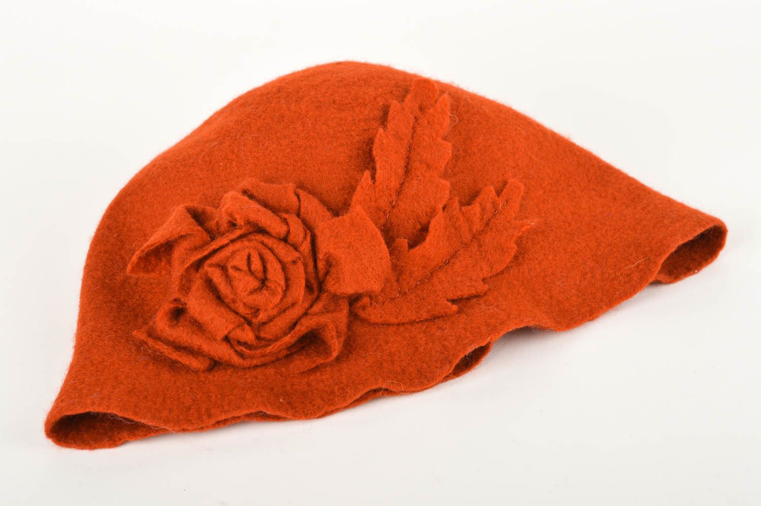 Головной убор ручной работы валяная шапка оранжевая авторская шерстяная шапка фото 2