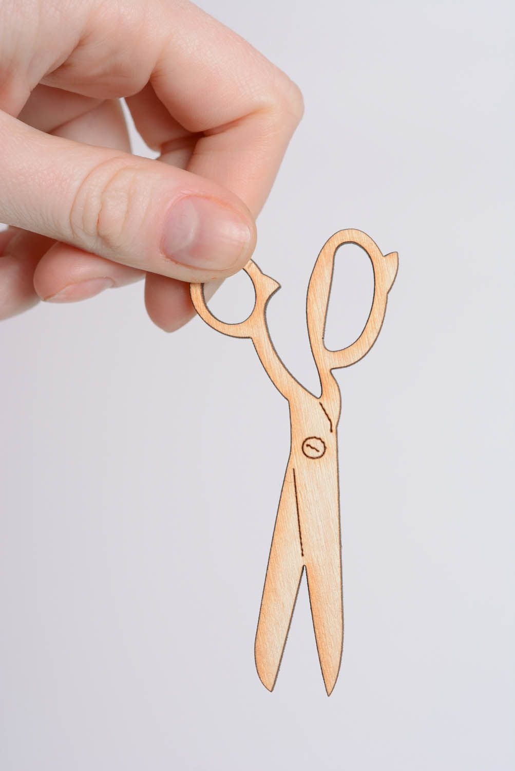 Blank magnet in the shape of scissors photo 4