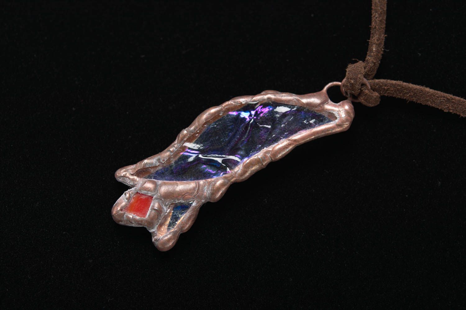 Handmade stained glass pendant necklace flower transparent and red for women photo 3