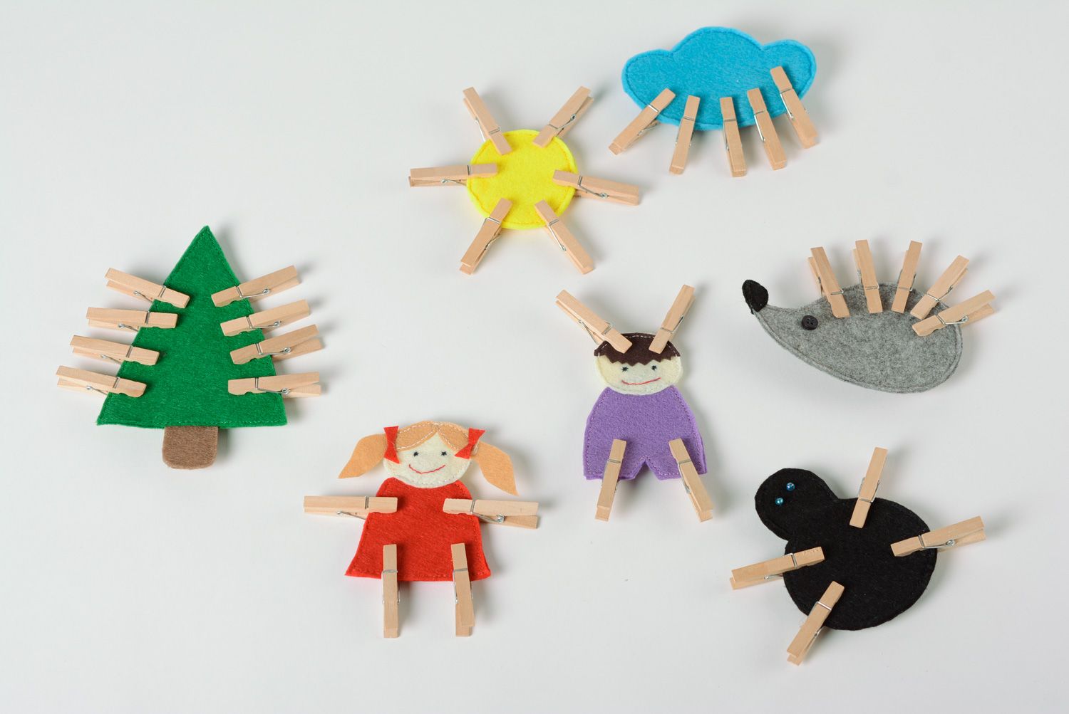 Set of bright handmade educational toys sewn of felt with clothes pins 7 items photo 1