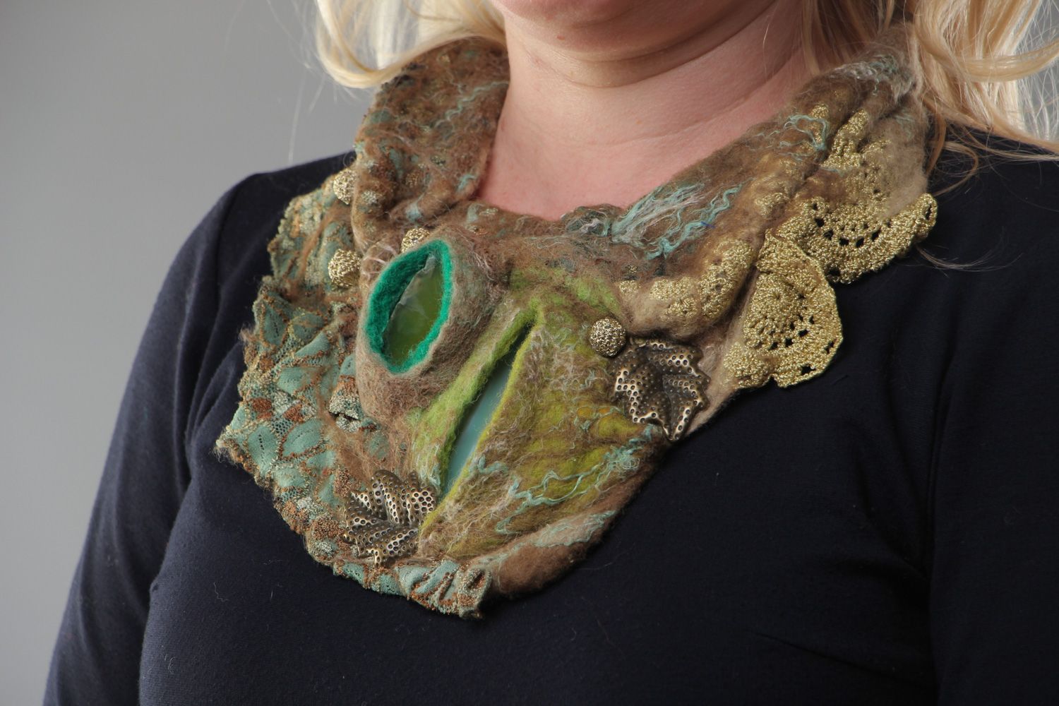 Handmade Collier aus Wolle in Felting Technik mit Naturstein Achat wunderbar  foto 5