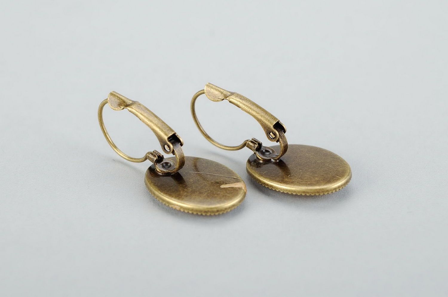 Oval earrings with epoxy photo 2