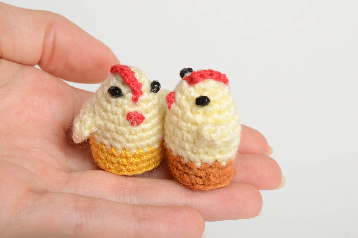 Tiny handmade toys crocheted beautiful toys chickens toys for kids 2 pieces photo 5