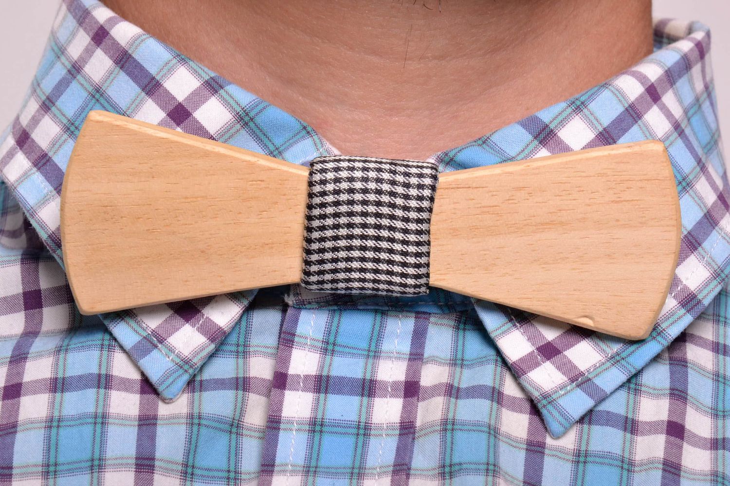 Bow tie with handkerchief photo 5