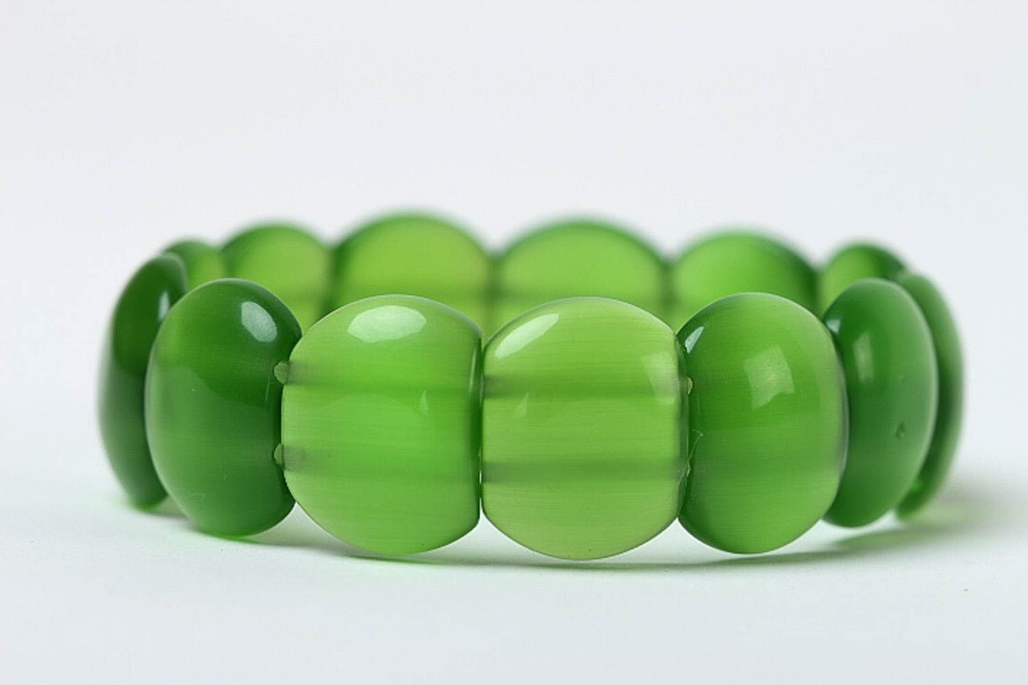 Grünes Armband mit Kugeln handmade Naturstein Schmuck tolles Geschenk für Frauen foto 4
