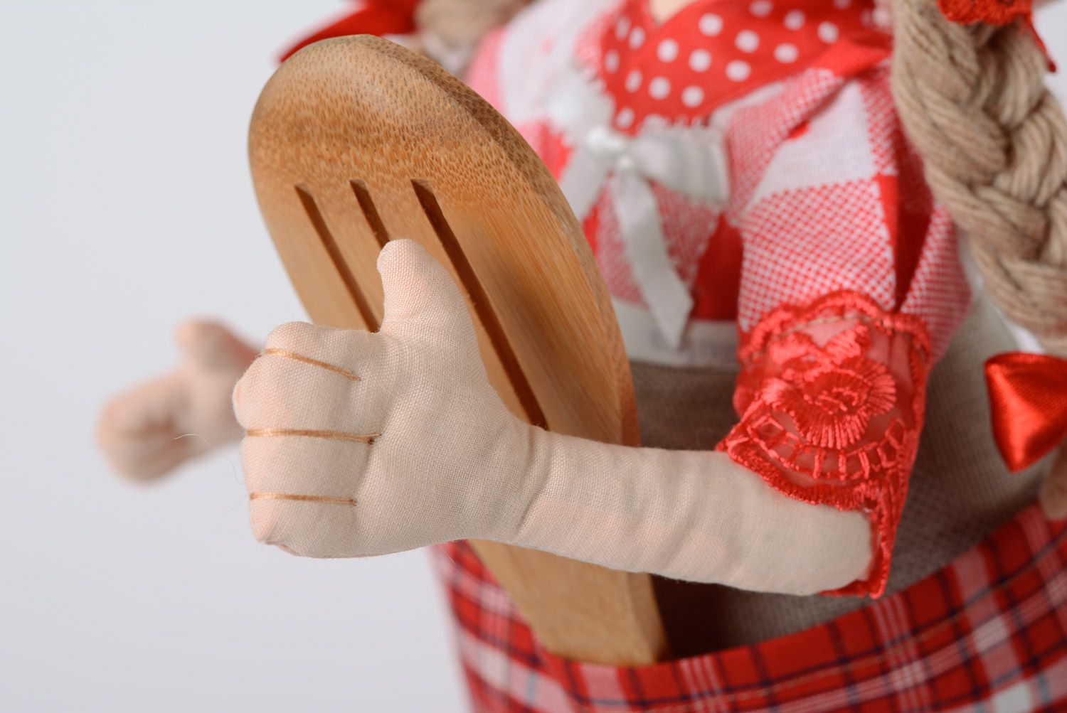 Poupée en tissu de coton et jersey de créateur faite main décoration cuisine photo 3
