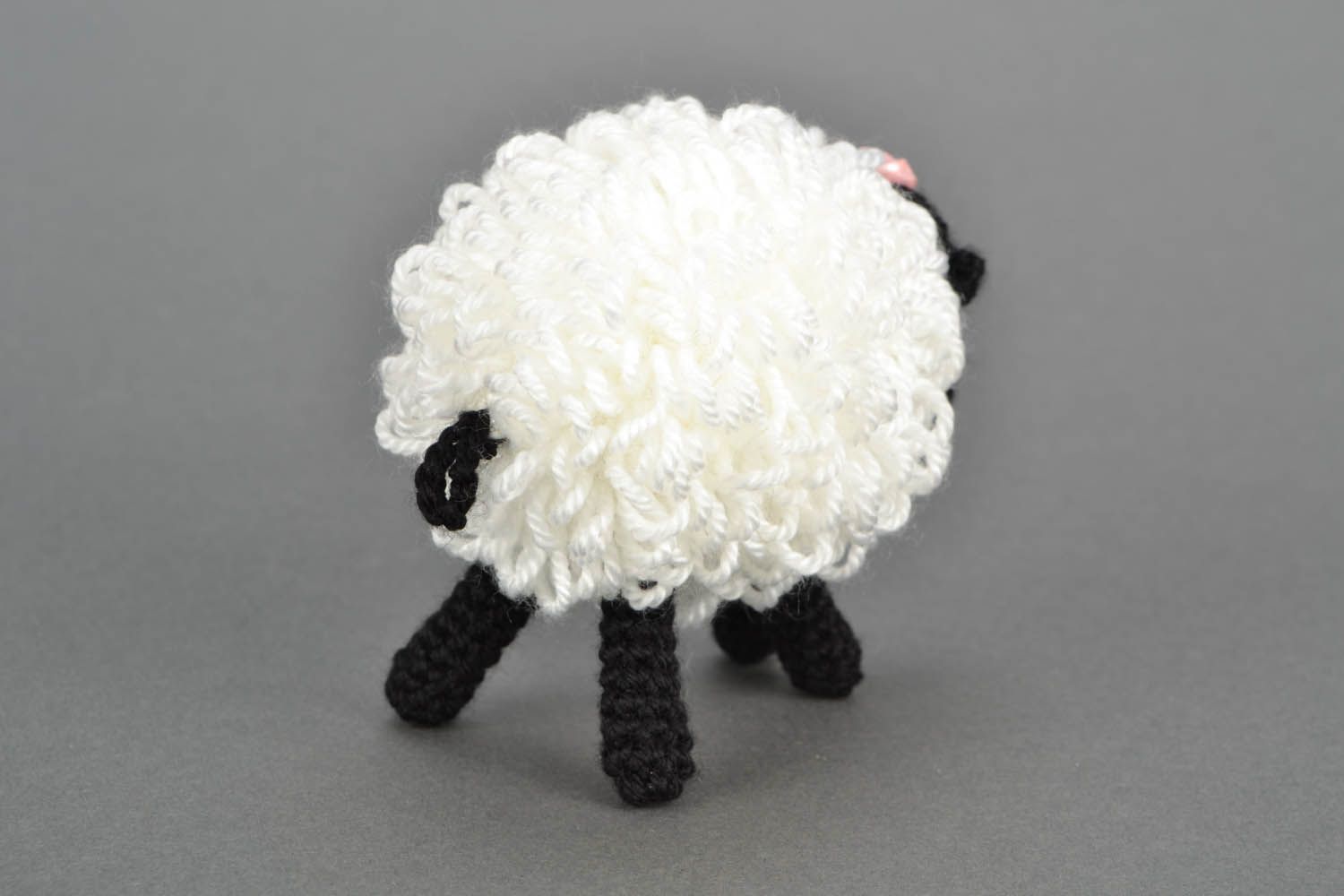 Kuscheltier Schaf gehäkelt foto 4