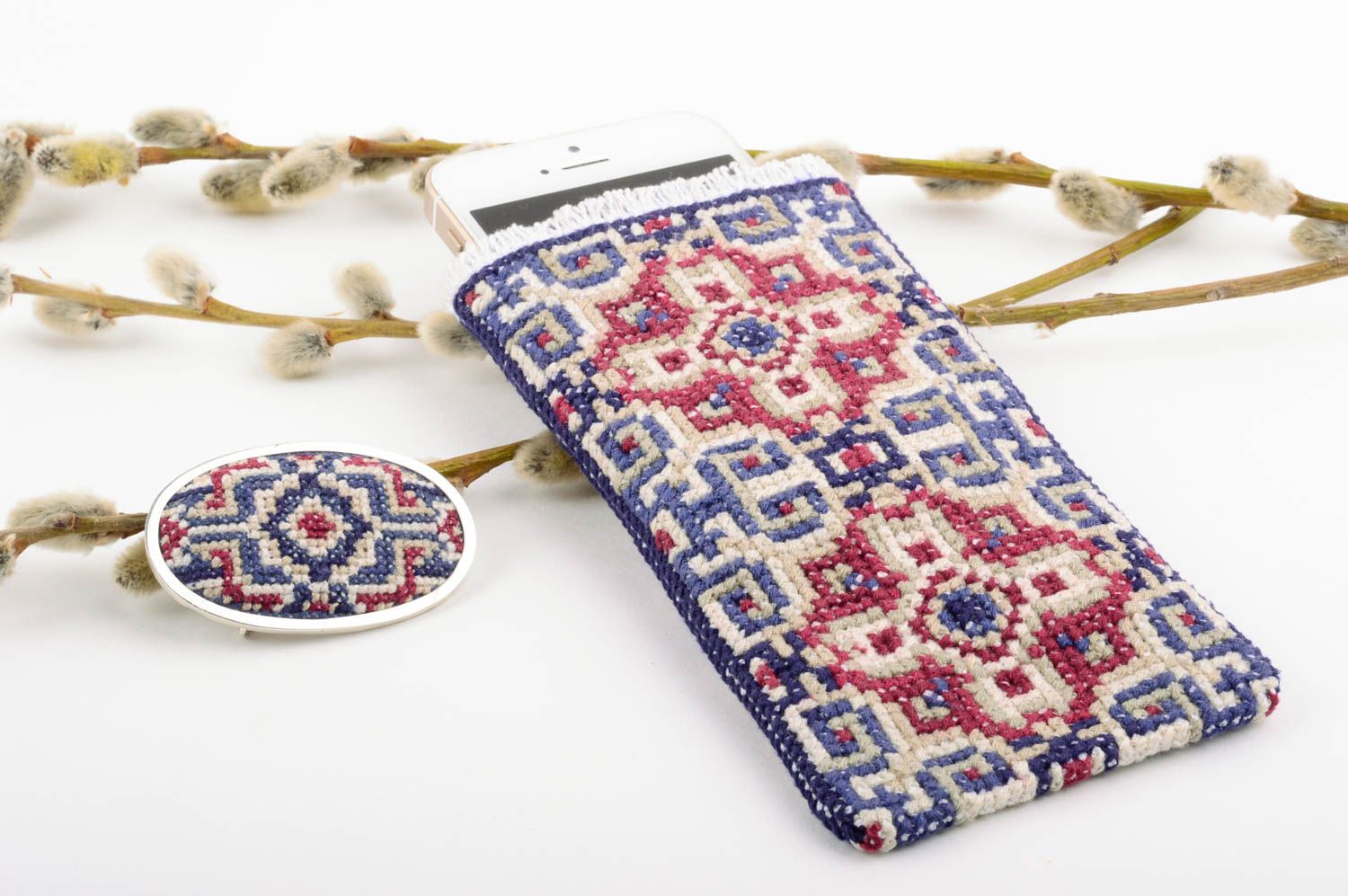 Handmade Tasche für Handy und Schmuck Brosche Geschenk für Frauen gestickt foto 1