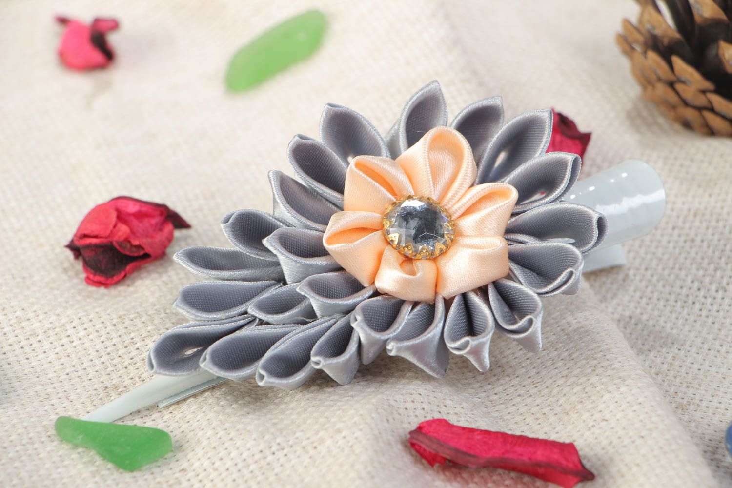 Large gray handmade kanzashi satin flower hair clip photo 1